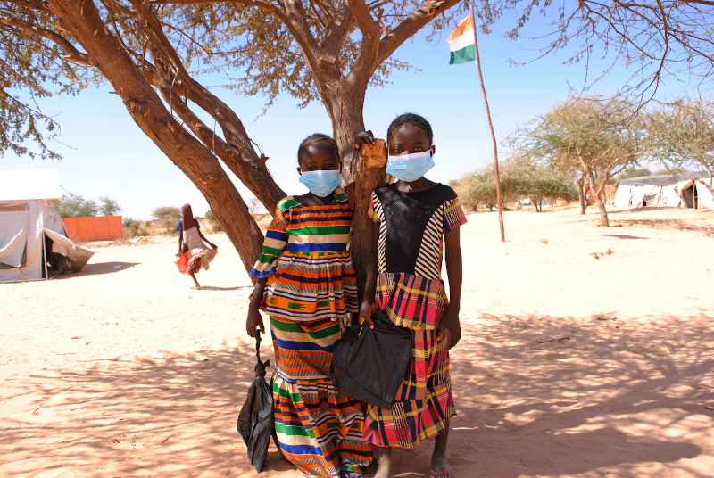 4-NIGER_2020_Ninas-desplazadas-por-crisis-securitaria-y-afectadas-por-covid.jpg 4-NIGER_2020_Ninas-desplazadas-por-crisis-securitaria-y-afectadas-por-covid.jpg