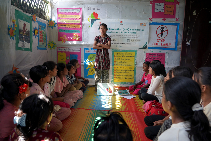 ayesha-bangladesh-clase.JPG