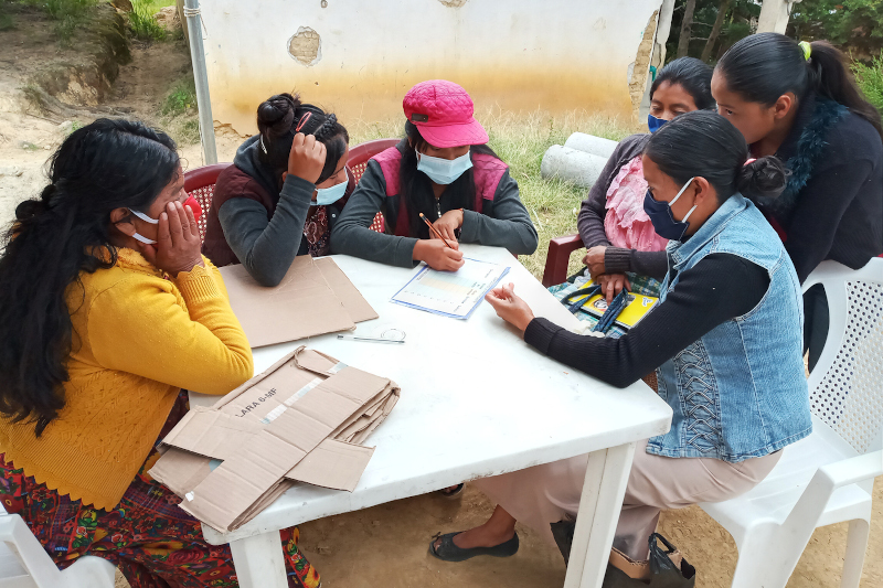 mujeres-proyecto-guatemala.jpg mujeres-proyecto-guatemala.jpg