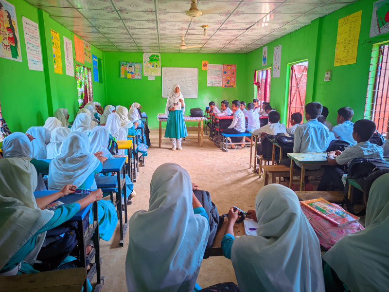 Rifa-clase-bangla.jpeg Rifa-clase-bangla.jpeg