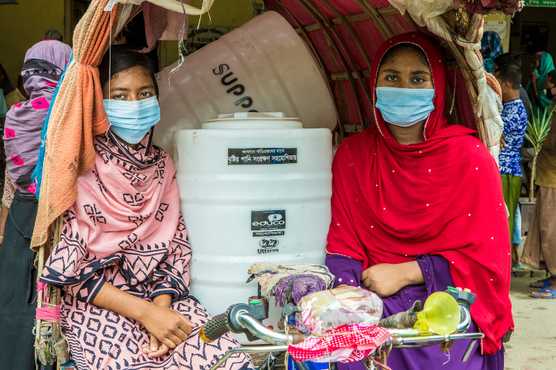 9-BANGLADESH-2020_familias-afectadas-por-Cylcone-Amphan-y-covid-19-reciben-apoyo-urgente-de-Educo.jpg 9-BANGLADESH-2020_familias-afectadas-por-Cylcone-Amphan-y-covid-19-reciben-apoyo-urgente-de-Educo.jpg