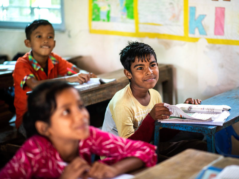 escuela-Bangladesh.jpg